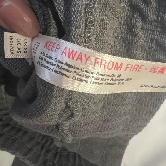 Free People FP Movement Jogger Sweatpants Gray Sunny Skinny Size XSmall - Picture 9 of 15